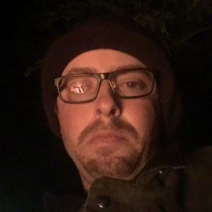 Meet your Posher, Troy